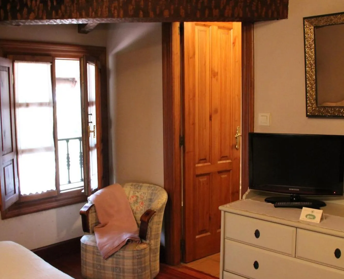 Hostal Mañuko Benta Bermeo