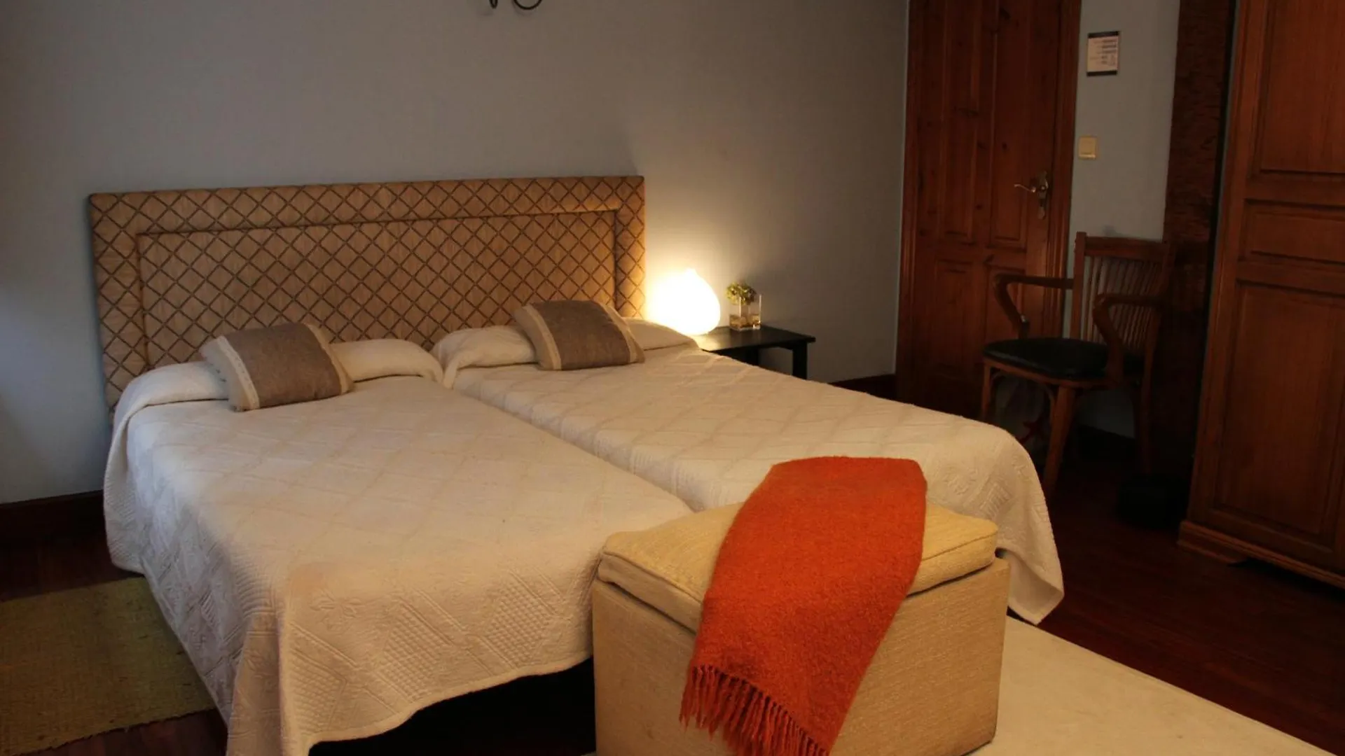 Hostal Mañuko Benta Bermeo España